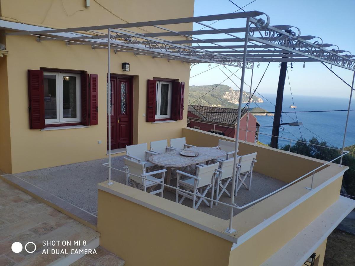 Markezinis Villa Lákones